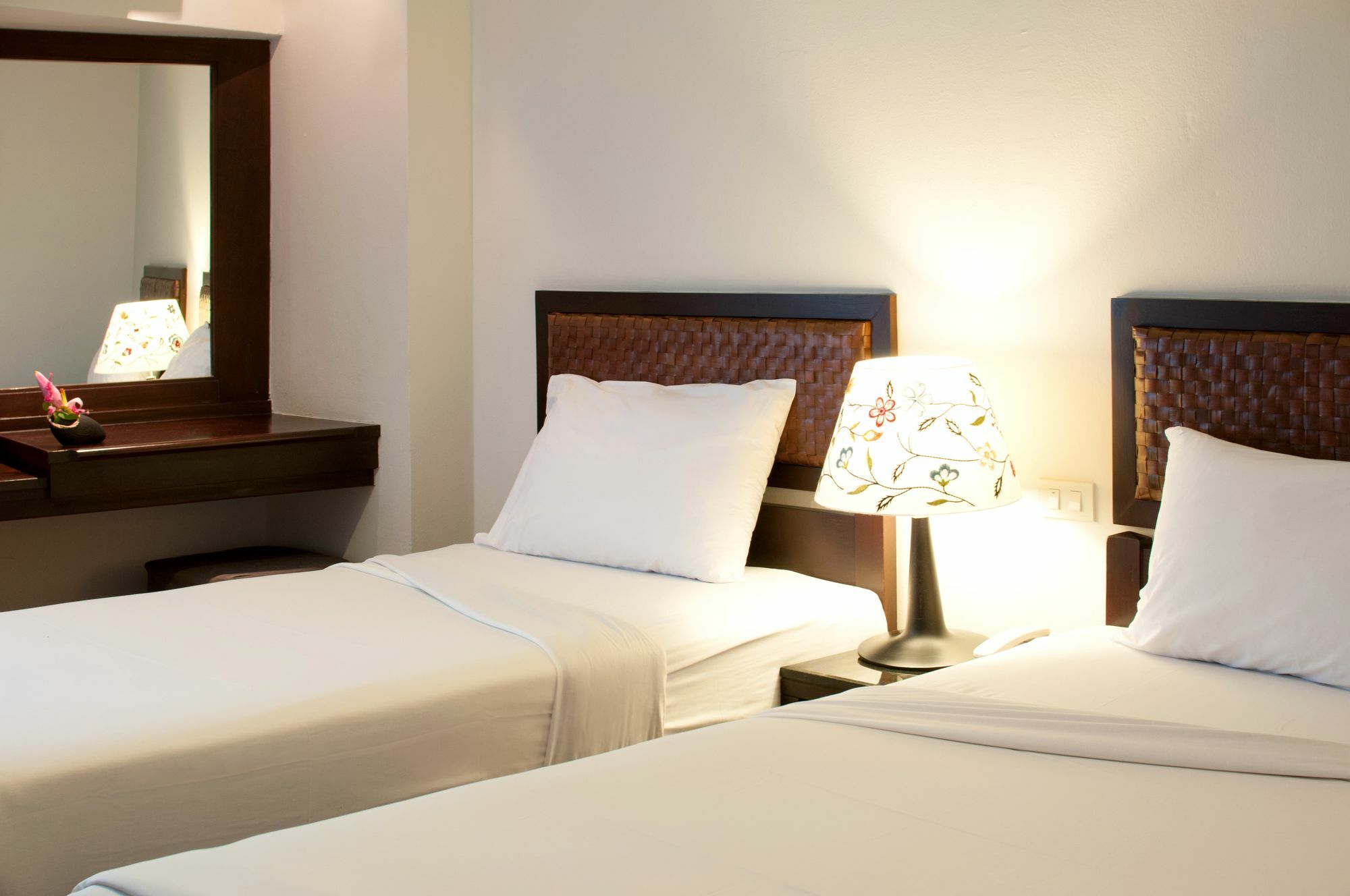 Kasemsarn Hotel Chanthaburi Exteriör bild